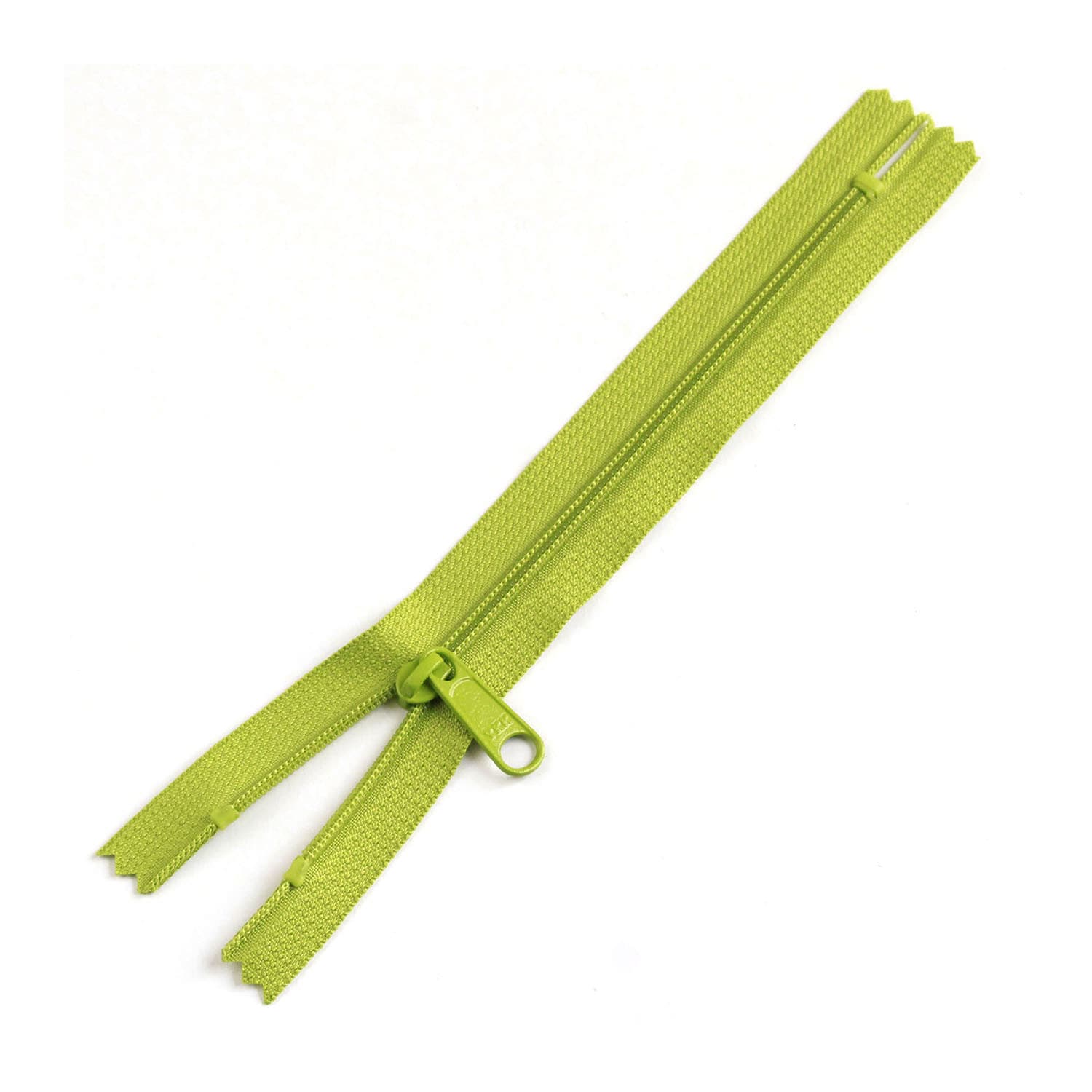 日本紐釦貿易 Y.K.K 手芸用コイルファスナー 20cm 5本入 45CFC20-875 若草色 （ご注文単位1束）【直送品】