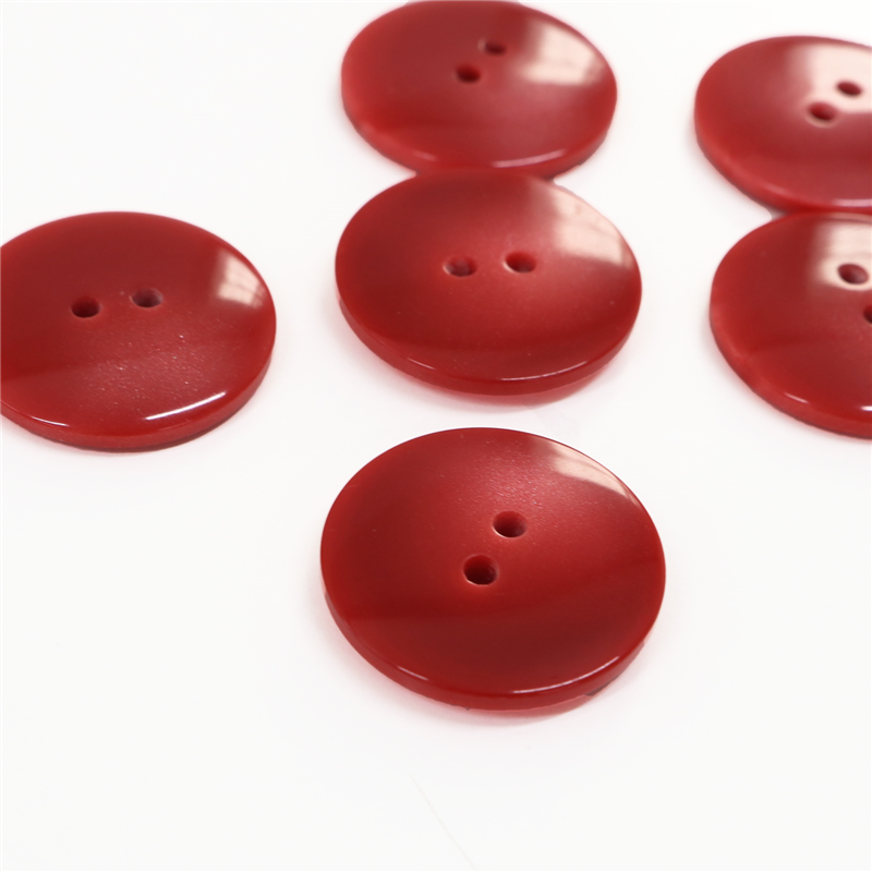 日本紐釦貿易(Nippon Chuko) サマーカジュアルボタン 23mm 6個 白 153-23-01 1枚(ご注文単位1枚)【直送品】