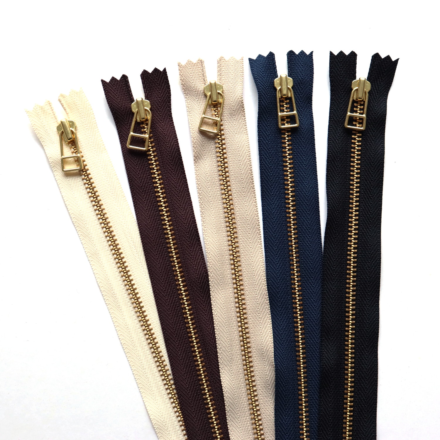 日本紐釦貿易 Y.K.K レザー用ファスナー 30cm G 5色セット 4LFG30-5MIX （ご注文単位1束）【直送品】