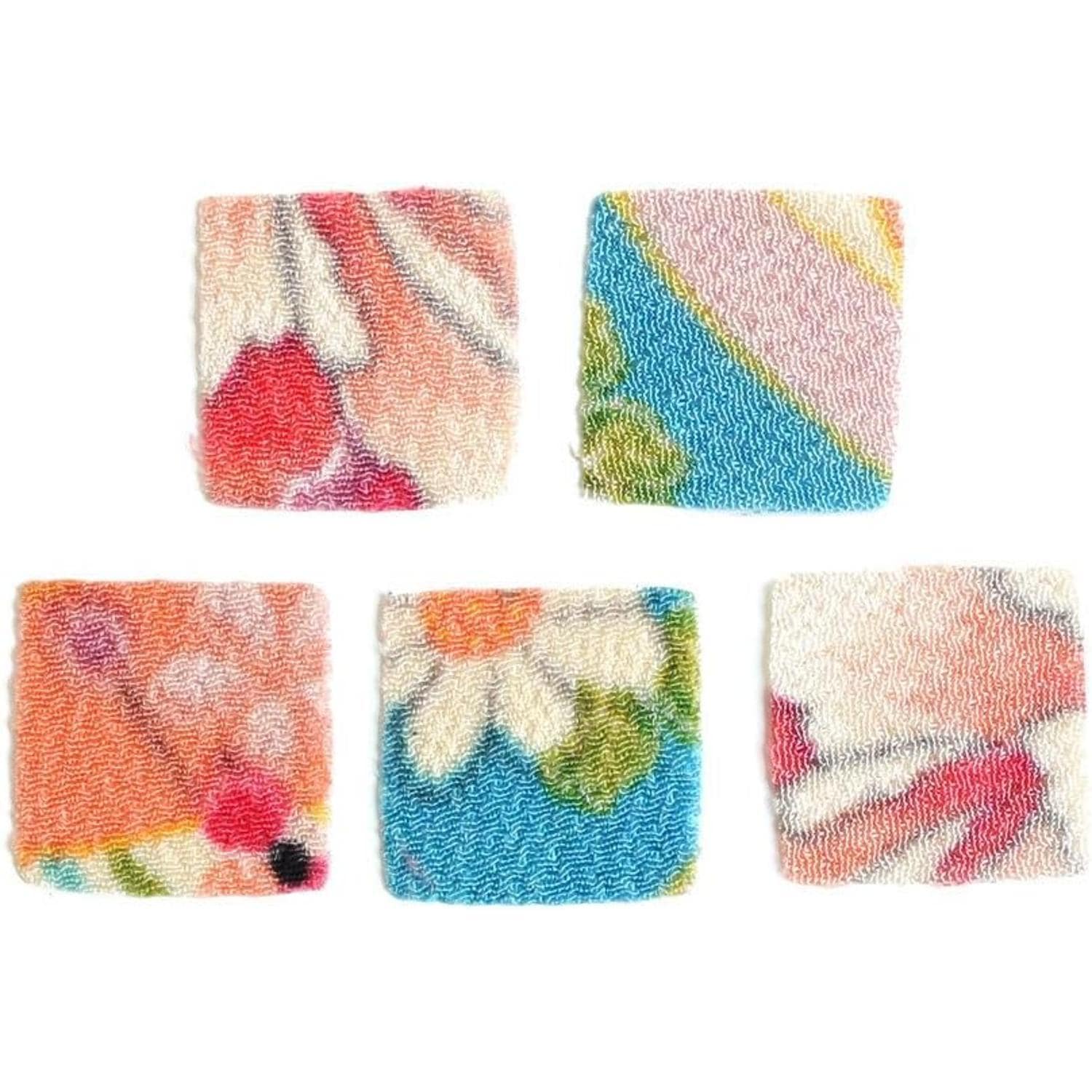 日本紐釦貿易 カット済 つまみ細工用一越ちりめん 柄 30枚入 20×20mm S50GC20-104 （ご注文単位1束）【直送品】