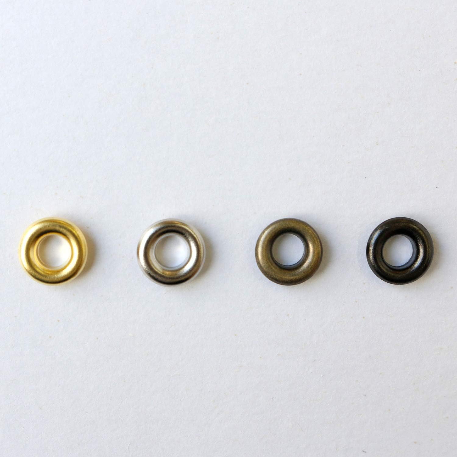 日本紐釦貿易 両面ハトメ #200 穴4mm アンティークゴールド 200組入 (ご注文単位1束)【直送品】