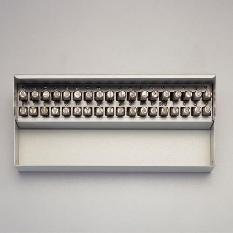 エスコ EA591HN-6 6.4mm英字・数字刻印セット 1個(ご注文単位1個)【直送品】