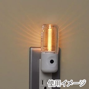 ヤザワコーポレーション センサーナイトライト アンバー色 LED×1灯 2個入 NL30AM2P 1箱(ご注文単位1箱)【直送品】