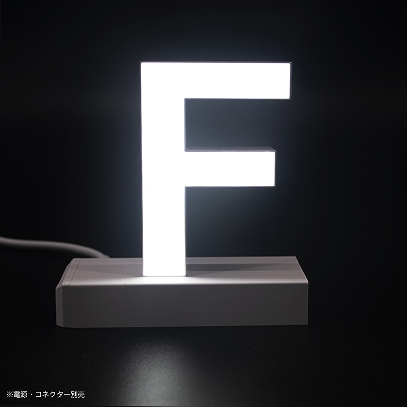 大文字F